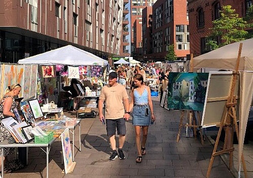 Hamburg zeigt Kunst im Überseequrtier